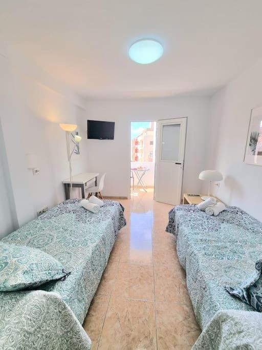 Suecia Loto Apartment Los Cristianos  Exterior photo